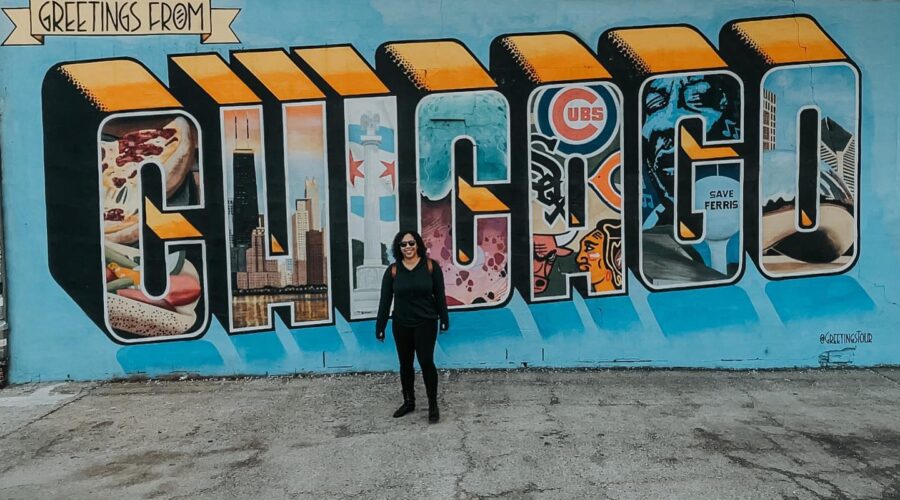 Jazmin Marie travel blog - Chicago's best murals - greetings from Chicago mural